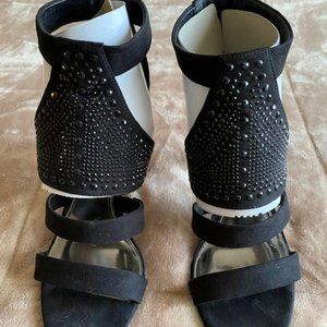 Audrey Brooke Silver Rhinestones black Bootie/Sandal Evening Shoe